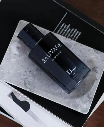 Sauvage Christian Dior 100 ml Parfum Spray - Hombre