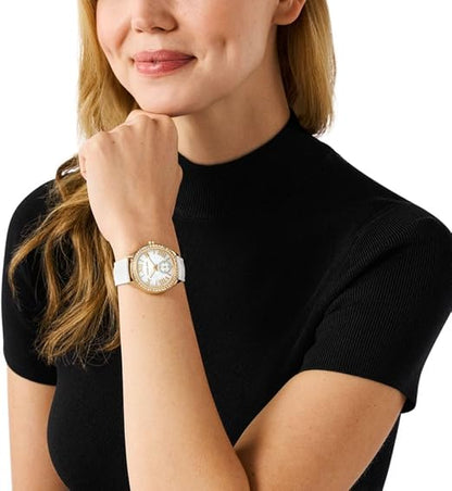 Michael Kors Reloj Mk4818 para Mujer con Correa Blanca y Dial con Números Romanos Elegante y Sofisticado