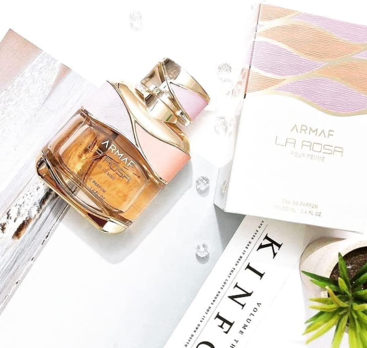 Armaf La Rosa 100 ml EDP Spray para Mujer Fragancia Floral con Notas de Pera y Bergamota Lanzada en 2016