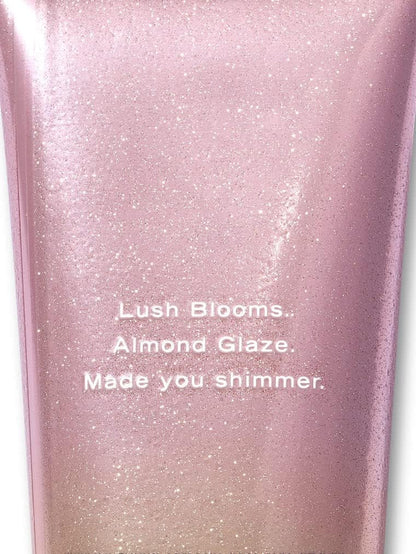 Velvet Petals Fragance Lotion Victoria Secret 236 ml - Mujer