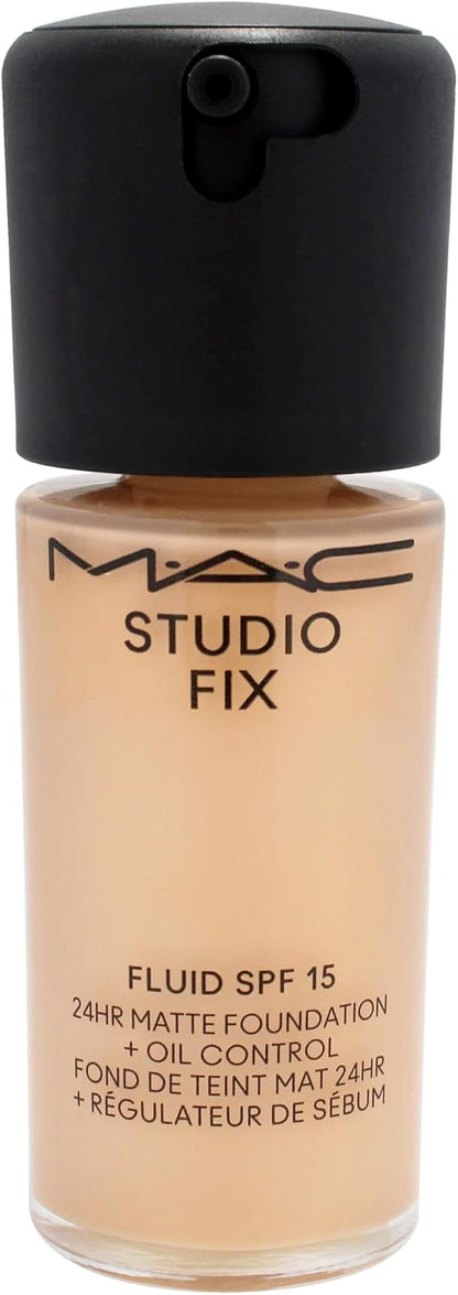 Base Liquida Studio Fix Fluid Spf15 24Hr Matte Foundation + Oil Control -Nc25 30Ml - Mujer