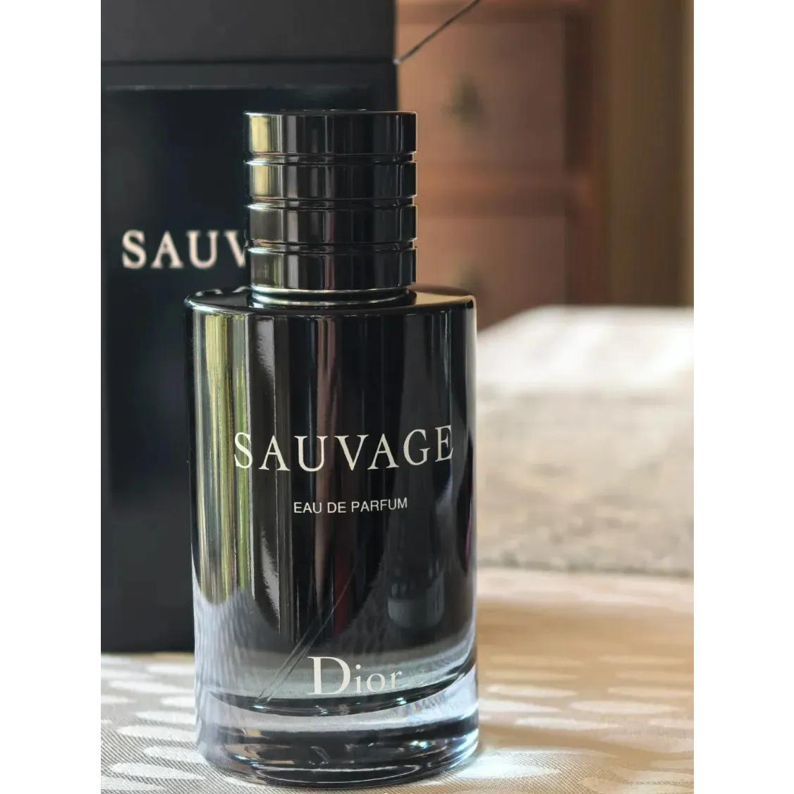 Sauvage Christian Dior 100 ml Parfum Spray - Hombre